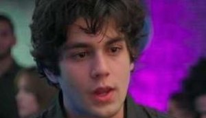 'Malhação': Alex é internado às pressas após convulsão e pode ter grave doença