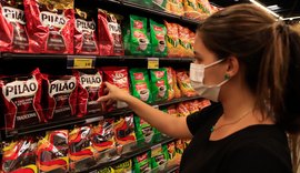 Café: dólar e clima amargam preço e consumo reduz
