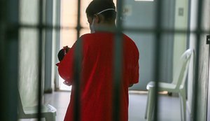 Reeducanda vai criar filha recém-nascida no presídio por até seis meses
