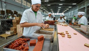Governador Paulo Dantas prorroga incentivos fiscais para indústria de alimentos em Alagoas