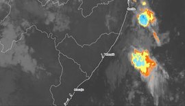 Semarh emite aviso para pancadas de chuvas e rajadas de vento no Litoral e Zona da Mata