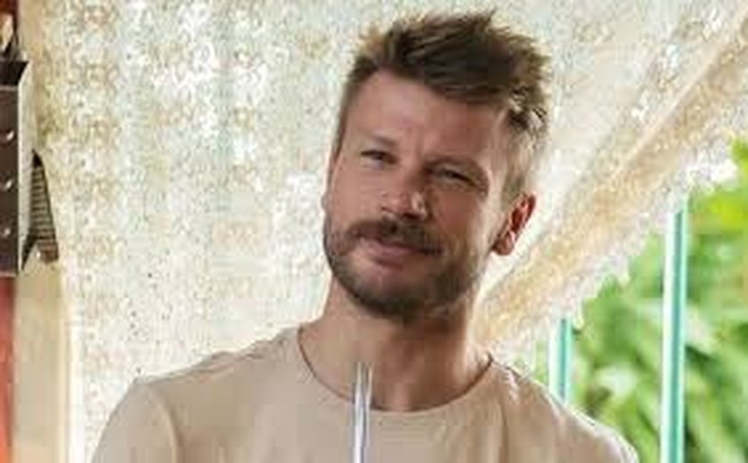 Rodrigo Hilbert sofre acidente na África do Sul e passa por cirurgia