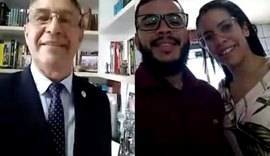 Juiz comemora sucesso de casamentos feitos on-line pela primeira vez no interior de AL
