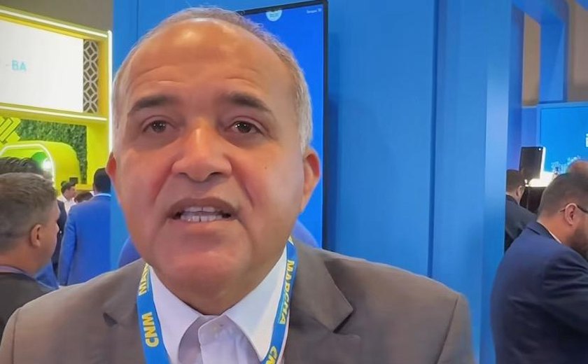De Brasília, prefeito de Tapera anuncia mais moradias para seu povo com apoio da Caixa