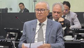 Doutor Wanderley defende que as policiais civis se aposentem aos 52 anos