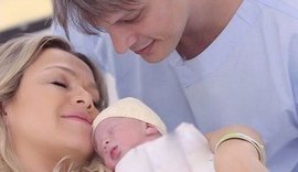 Eliana mostra rostinho da filha pela primeira vez: 'Estamos em festa'