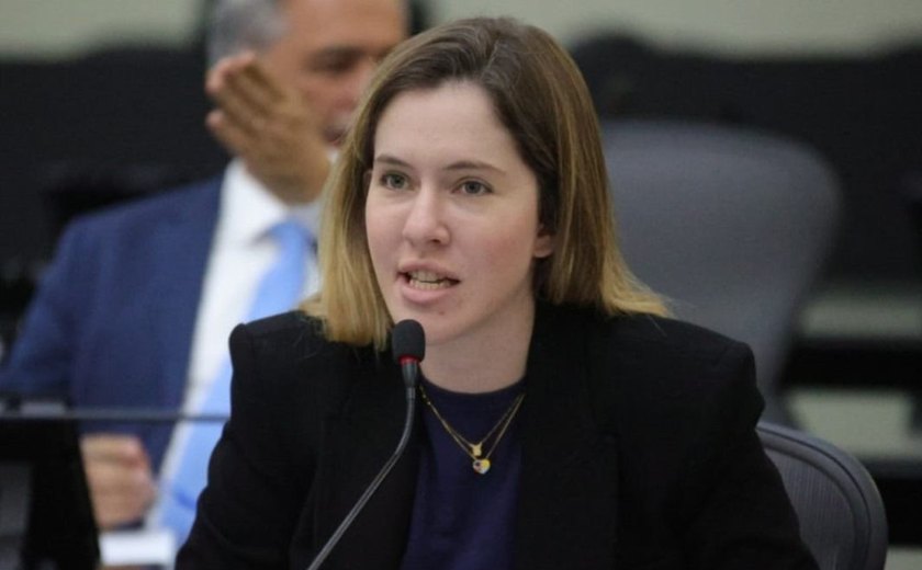 Deputada volta a denunciar aumento da violência contra as mulheres