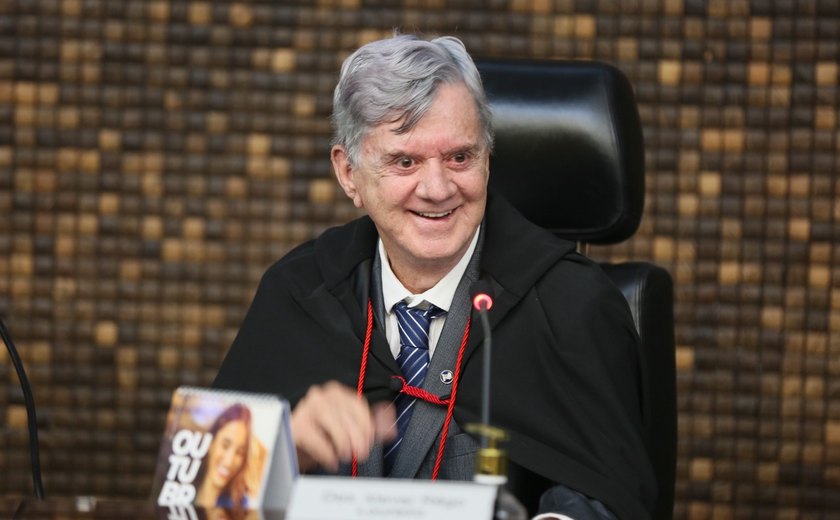 Klever Loureiro recebe Comenda Dona Rosa da Fonseca, nesta terça (15)
