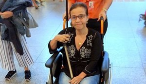 Atriz Cláudia Rodrigues é levada do Rio de Janeiro para hospital em São Paulo