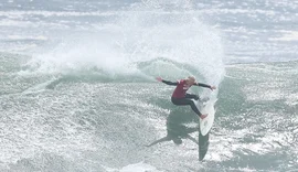 Tati Weston-Webb leva ouro no surfe feminino e Brasil assume 2º lugar no quadro de medalhas