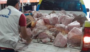 Vigilância Sanitária apreende 450 kg de alimentos estragados no Jacintinho