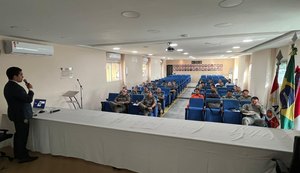 Perito criminal apresenta Instituto de Criminalística para alunos do CPJM