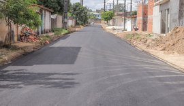 Ordem de serviço para pavimentação e drenagem em 60 vias da capital é assinada