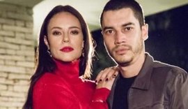 'A Dona do Pedaço': Vivi usa vestido de noiva preto em casamento com Camilo