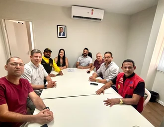 Sindicatos melhoram acordo salarial com Prefeitura de Maceió