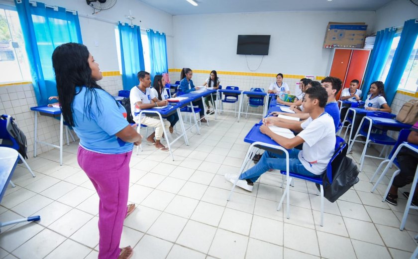 Alagoas se destaca nacionalmente na redução da desigualdade educacional pós-pandemia