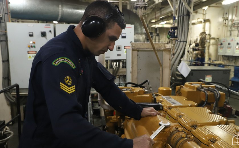 Marinha abre concurso para técnico de nível médio atuar em submarinos e instalações nucleares