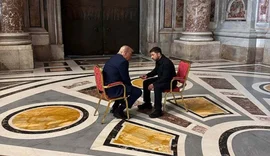 Trump conversa com Zelensky antes do funeral do papa Francisco