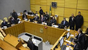 3ª Turma do STJ condena ex-ministro e jornalista por ofensas a senador