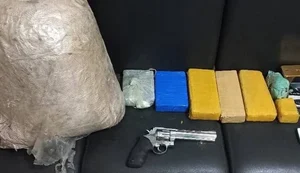 Mais de 20 quilos de drogas, metralhadora e munições apreendidas no sertão de AL