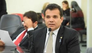 Aprovado por unanimidade