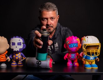 Geo Toy leva o universo dos toy arts à Casa F e celebra a arte urbana em Alagoas