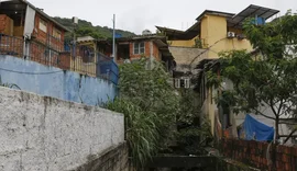 Pretos e pardos têm menos acesso à infraestrutura urbana que brancos