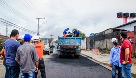 Prefeito Rui Palmeira vistoria obras do Nova Maceió no Clima Bom