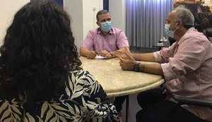 Servidores da ADEAL pedem realização de concurso em reunião com secretário de Agricultura