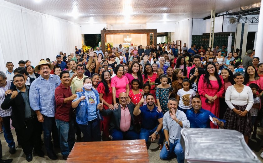 Gabi Gonçalves participa de encontro que debateu pautas da comunidade surda de Alagoas