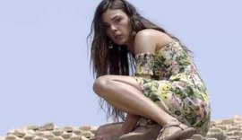 Ritinha leva surra da mãe na frente dos vizinhos, em 'A Força do Querer'