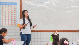 Professora de Pindorama participa de avaliação nacional do Ministério da Educação