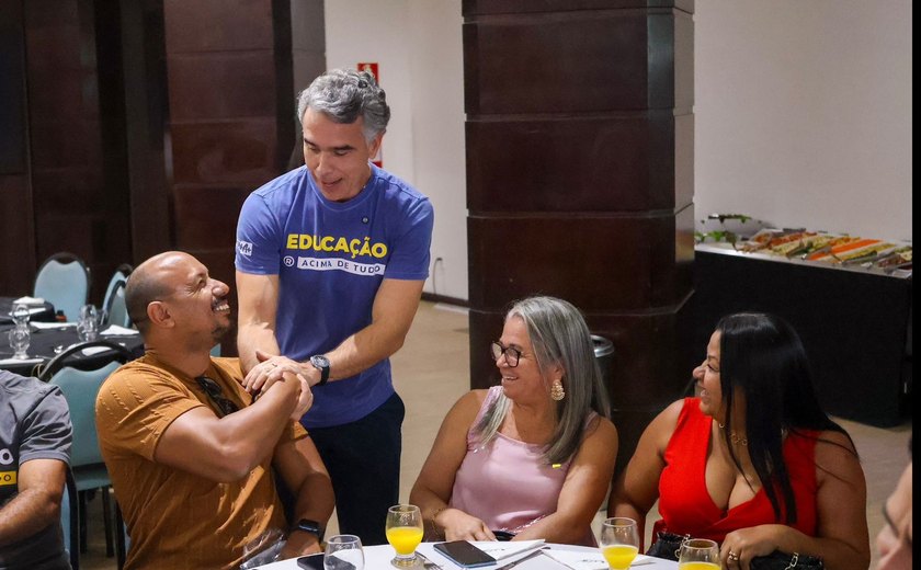 “Não tem momento mais gratificante do que esse”, diz Rafael Brito durante comemoração do Dia dos Professores