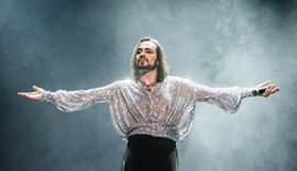 Johnny Hooker retorna a Maceió com a turnê ‘Coração’
