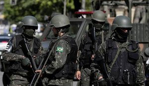 Polícia faz operação no Rio para prender responsáveis por morte de PM