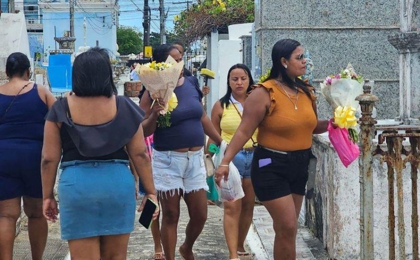 SEMSC realiza credenciamento de ambulantes para o Dia de Finados em Maceió