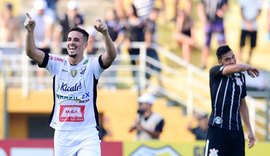 Corinthians leva 3x2 do Bragantino e precisa vencer por dois gols em Itaquera