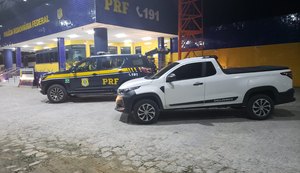 PRF recupera veículo roubado há 5 meses em Recife