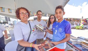 Feira de Troca de Livros acontece no Jacintinho