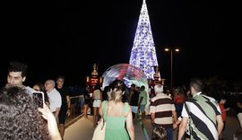 Árvore gigante e túnel iluminado viram “maiores sucessos” da decoração de Natal