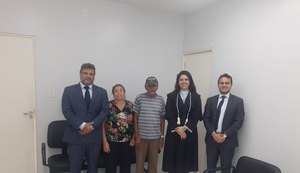 Após atuação da Defensoria Pública, idoso de 71 anos consegue sua 1ª Certidão de Nascimento