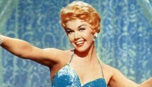 Doris Day morre aos 97 anos em casa na Califórnia