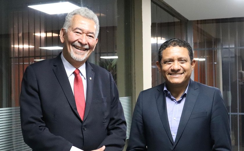 Prefeito bate o martelo e Paulão é quem vai indicar vereadora do PT para comandar Secretaria