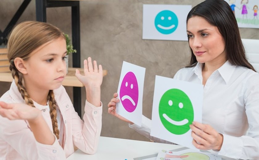 Confira como a educação socioemocional é essencial para a formação integral dos estudantes