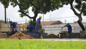 Praça no Eustáquio Gomes é revitalizada