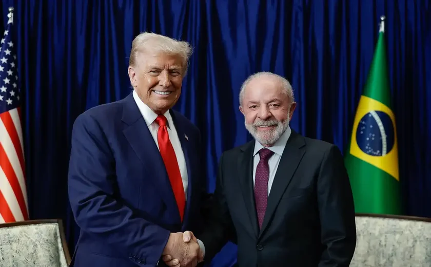 Lula se reúne com Trump na Malásia e discute relações entre Brasil-EUA