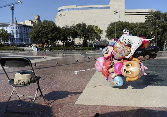 Brasileiros em Barcelona relatam bloqueio na cidade após ataque terrorista