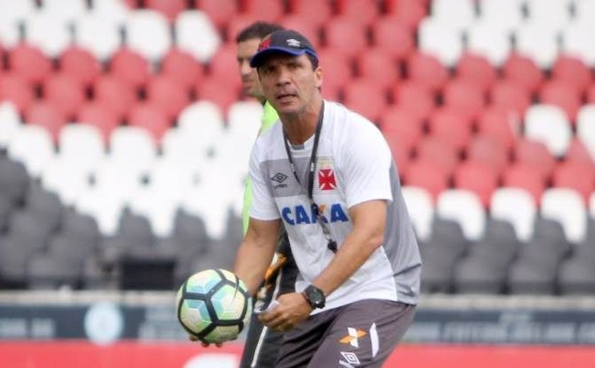 Zé Ricardo pede apoio da torcida vascaína para jogo contra a Chapecoense