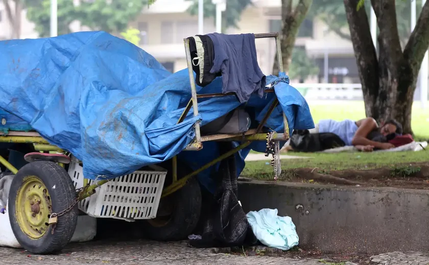 Renda dos 10% mais ricos é 13,4 vezes maior que dos 40% mais pobres
