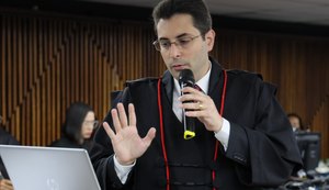 Réu é condenado a 60 anos por triplo homicídio